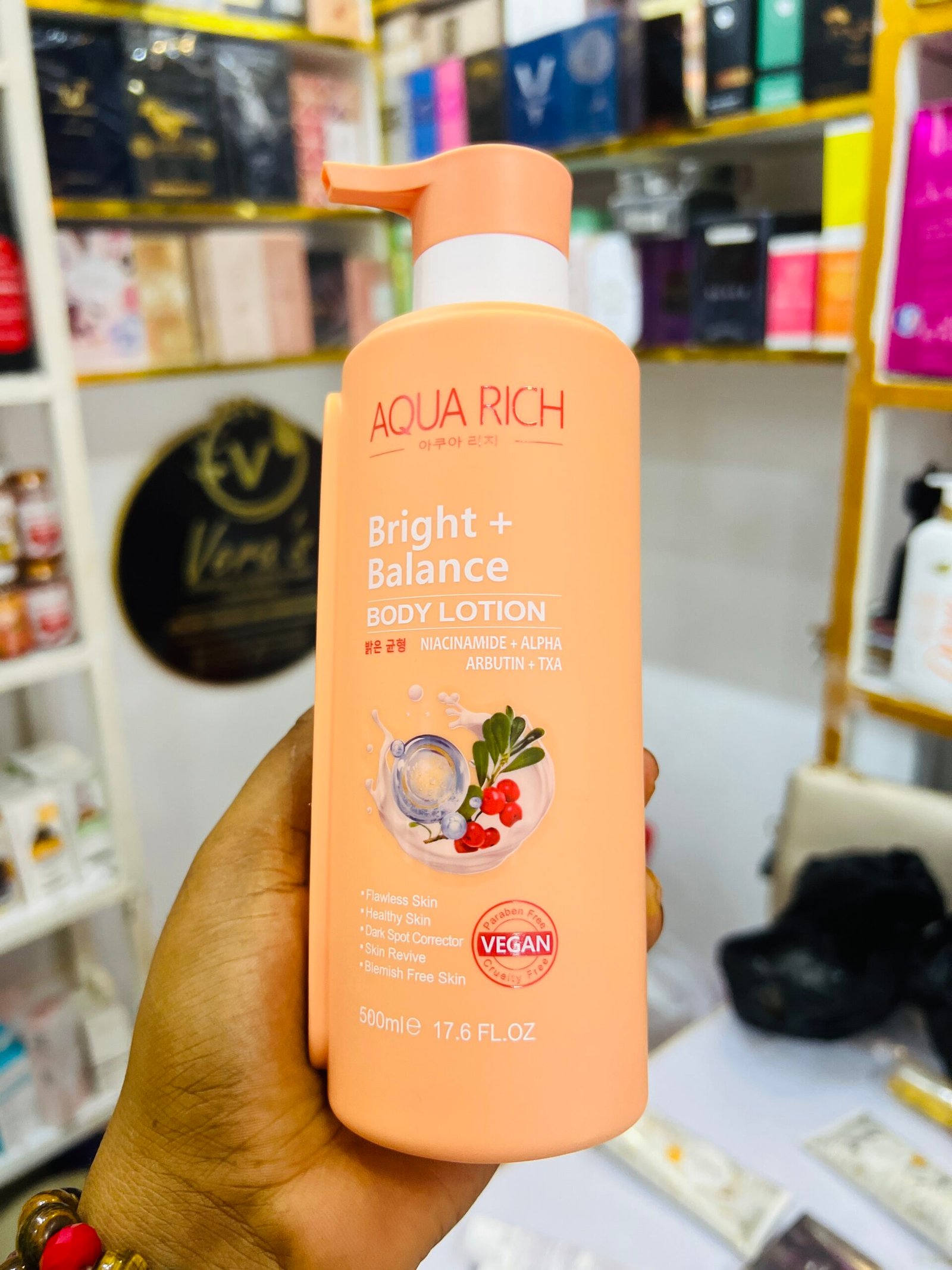 Aqua rich bright and balance lotion